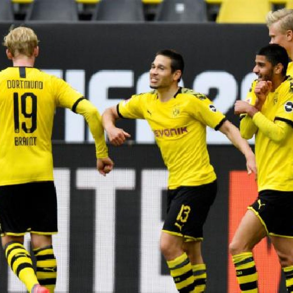 Highlights dan Cuplikan Goal Bundesliga Borussia Dortmund vs Schalke Skor 4-0