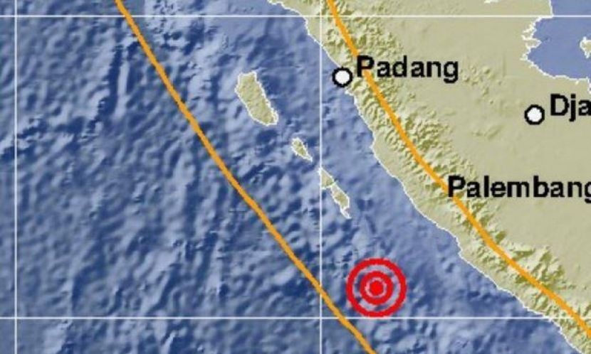 #PrayForBengkulu : Gempa Bumi Berkekuatan 6,9 SR Guncang Kota Bengkulu