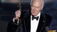 Christopher Plummer memenangkan Piala Oscar pada 2012 (Foto: BBC/Reuters)