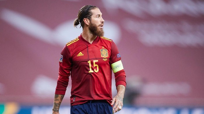 Apa ? Sergio Ramos Dicoret Dari Skuad Timnas Spanyol Euro 2020 ?