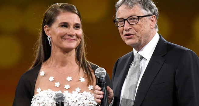Bill Gates dan Melinda resmi mengumumkan perceraian mereka setelah 27 tahun menikah (Foto: BBC/Getty Images)
