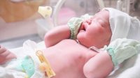 Tak Bikin Repot, Begini 7 Cara Merawat Bayi Baru Lahir